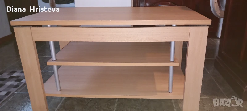 ТВ масичка , снимка 1