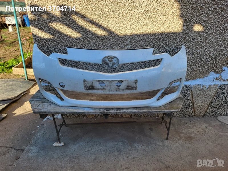 Предна Броня за Toyota Verso от 2011 година., снимка 1