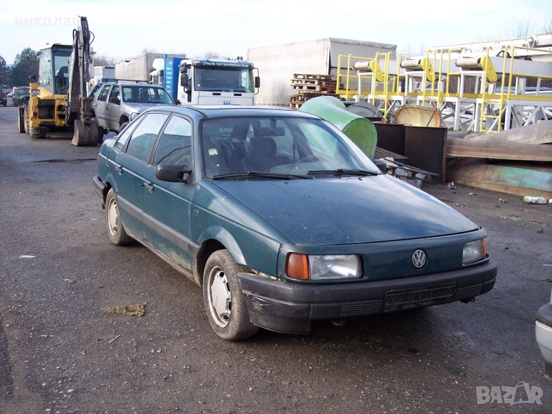 фоксваген пасат В3 1.8 за части, снимка 1