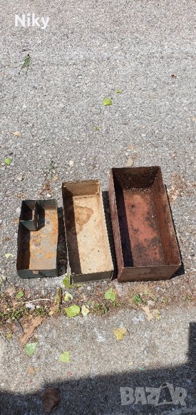 3 броя метални кутии , снимка 1