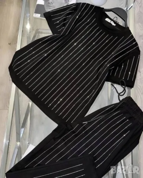 дамски екип, снимка 1