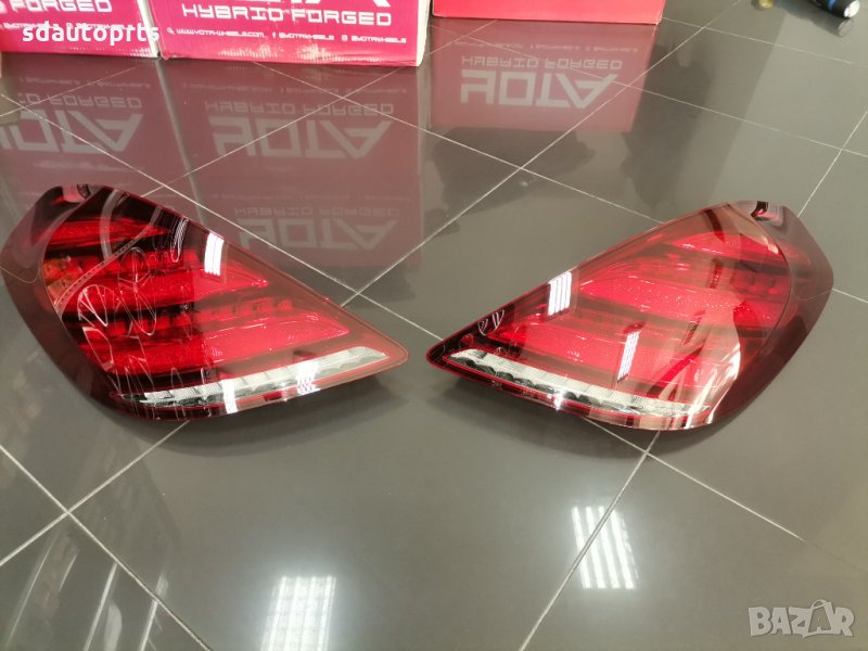 Ляв Стоп за Mercedes S class W222 Facelift Мерцедес 222 Maybach, снимка 1