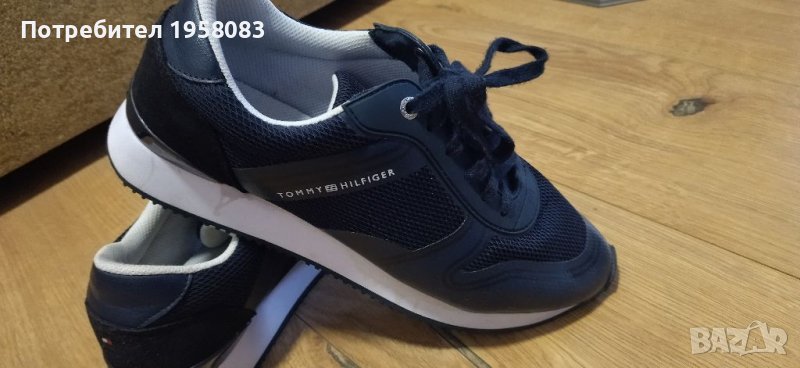 Маратонки Tommy Hilfiger 41 номер / 26см стелка, снимка 1