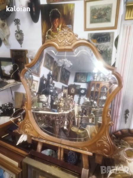 Масивно резбовано огледало от тоалетка. Всичко е ръчна изработка. Размери от снимките. Цена 250 лв и, снимка 1