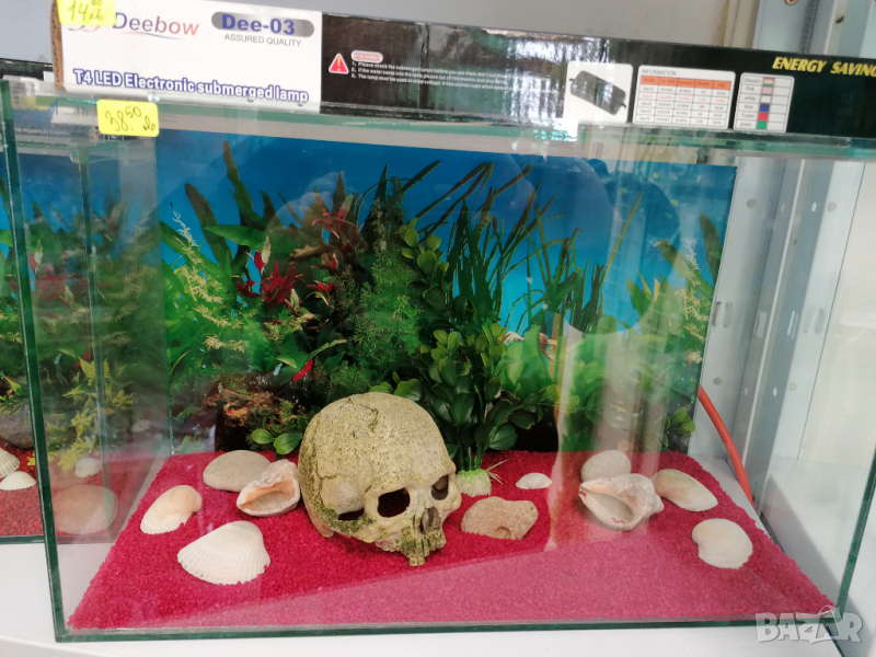 Нов аквариум за рибки, снимка 1