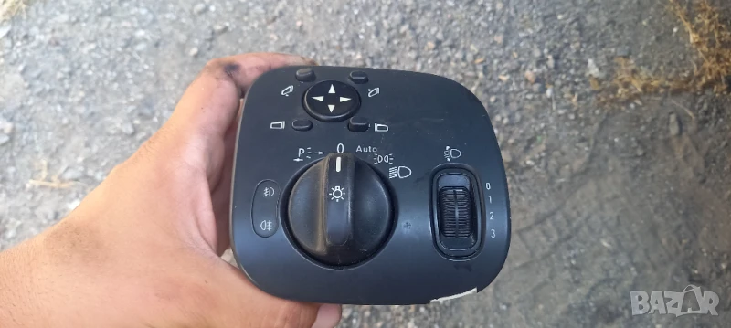 Ключ за фарове Mercedes C-Class W203, снимка 1