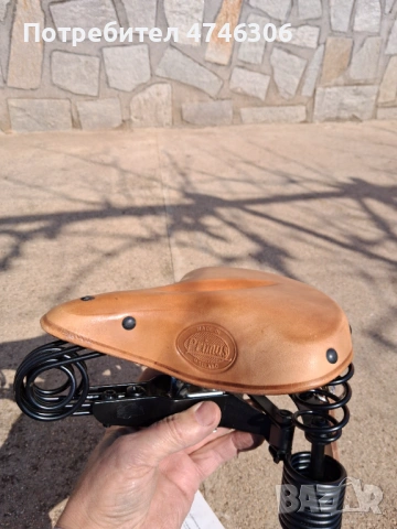 Продавам велоседалка естествена кожа, снимка 5 - Велосипеди - 53772659