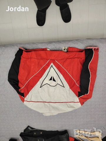 Яке за мотор DAINESE