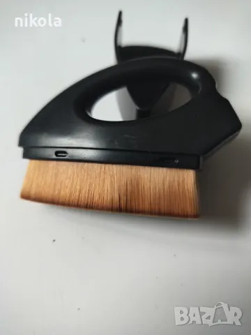 Уникална четка за почистване на  грамофонни плочи-15лв