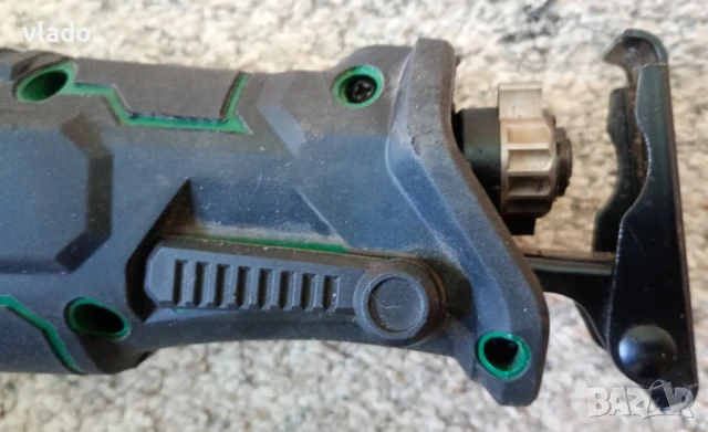 Саблен трион PARKSIDE PFS 710 (с дефект), снимка 6 - Други инструменти - 50853918