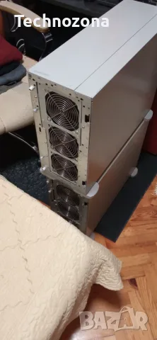 Сървърни кутии  U4 - преправени за GPU и ATX дънни платки и захранвания