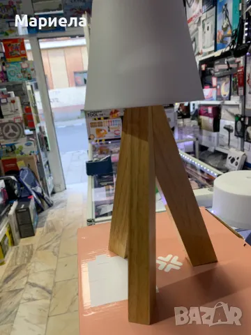 Акумулаторна Безжична Настолна Лампа с 10 цвята , Дизайнерска настолна лампа, снимка 9 - Лед осветление - 47350039