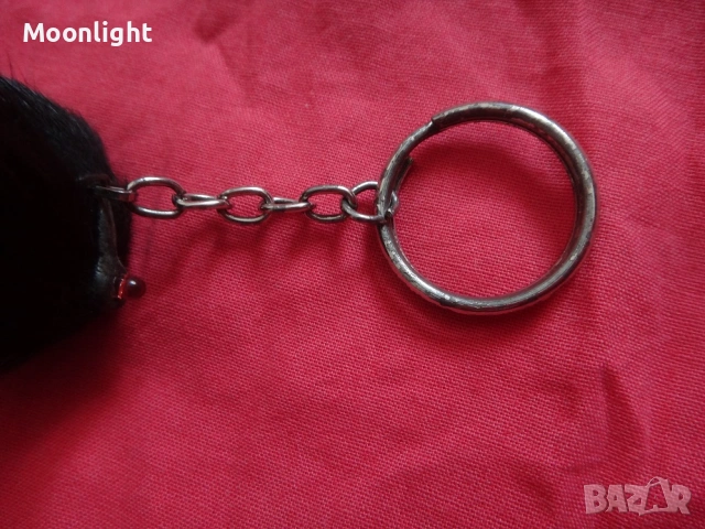 Ключодържател/Аксесоар/Висулка за чанта от естествен косъм лисица в черно, снимка 5 - Други - 53123225