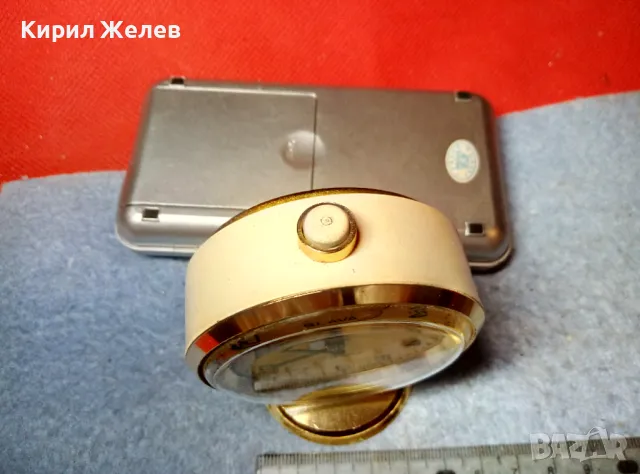 SLAVA 11 JEWELS MADE in USSR Стар КОЛЕКЦИОНЕРСКИ РУСКИ МЕХАНИЧЕН БУДИЛНИК СЛАВА 47764, снимка 4 - Антикварни и старинни предмети - 47656645