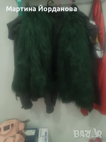 Дамско пухесто сако Zara размер М, снимка 3 - Сака - 49173339