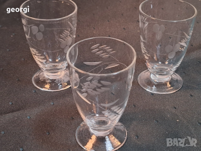 три гравирани чаши за ракия 29/6, снимка 2 - Чаши - 52832822