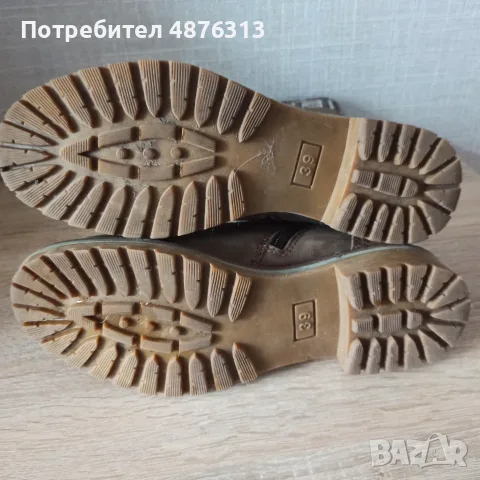 Продавам ботуши , снимка 2 - Дамски ботуши - 56340069