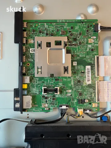 Части от телевизор 50" SAMSUNG UE50NU7472 със счупен дисплей., снимка 3 - Части и Платки - 48090438