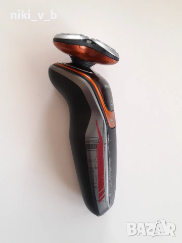 Самобръсначка PHILIPS SW6700, снимка 4 - Електрически самобръсначки - 53837882