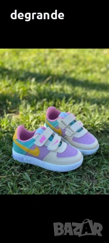 Nike детски маратонки, снимка 2 - Детски маратонки - 50834580