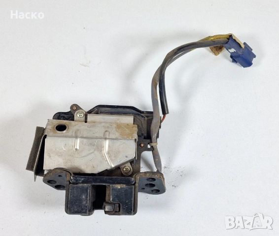 Брава Заден Капак Toyota Corolla Verso Тойота Корола Версо 2004-2008, снимка 2 - Части - 53481332