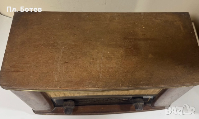 Старо радио, снимка 2 - Радиокасетофони, транзистори - 52662548