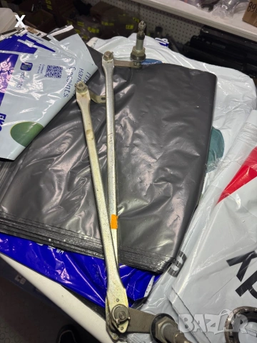 МЕХАНИЗЪМ / РАМЕНА ЧИСТАЧКИ ВЪТРЕШНА ЧАСТ МОСКВИЧ 2141 НОВ ОРИГИНАЛЕН