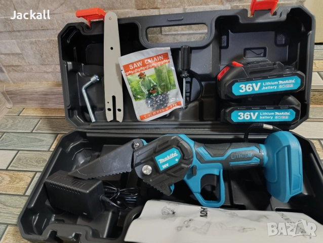 Акумулаторен Винтоверт 24v XR Dewalt Makita с комплект принадлежности верижен трион Makita, снимка 13 - Куфари с инструменти - 41950043