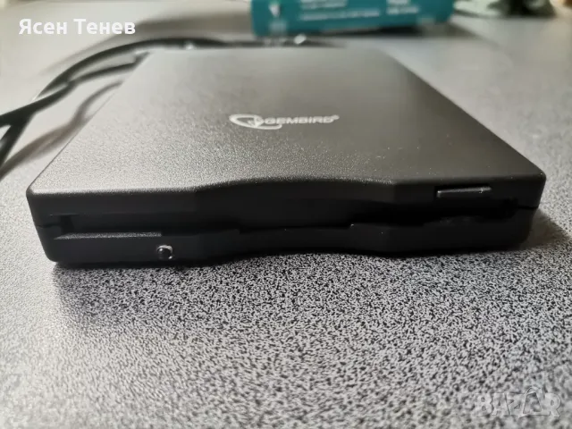 USB Floppy disk drive, снимка 5 - Други - 49171594