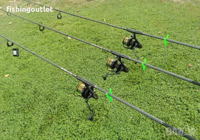 Шарански състезателен комплект три въдици и три макари НА ПОЛОВИН ЦЕНА, снимка 3 - Въдици - 47356593