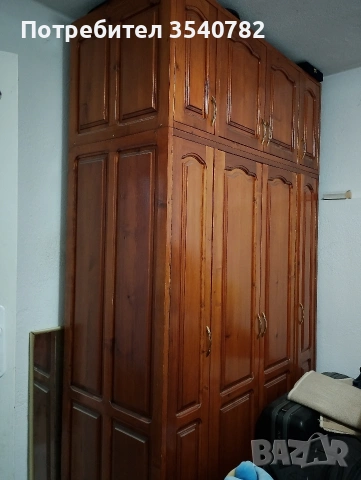 масивен гардероб , снимка 2 - Гардероби - 53638275