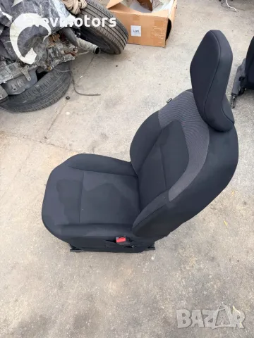 Предна дясна седалка с airbag от Dacia Sandero 3 1.0 TCe ECO-G, двигател H4DF480, 101 кс., 2025 г., снимка 4 - Части - 56012525