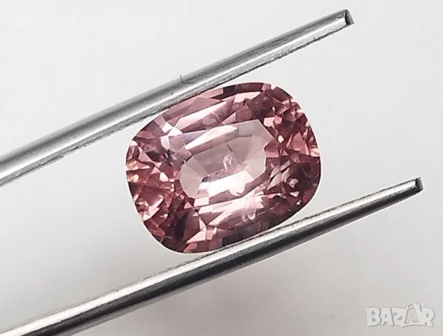 Зашеметяващ оранжево розов Падпараджа шпинел 2.16кт! Нов!, снимка 6 - Други - 51123528