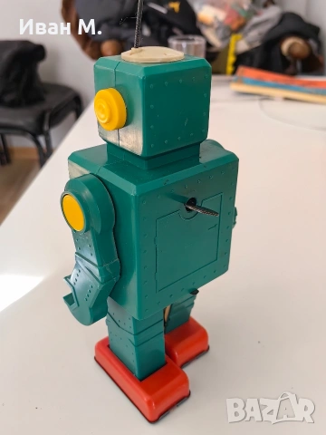 стара механична играчка Робот , снимка 3 - Антикварни и старинни предмети - 53665385
