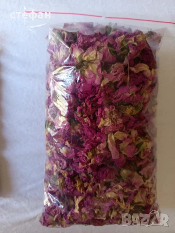 Продавам сух розов цвят и розово брашно