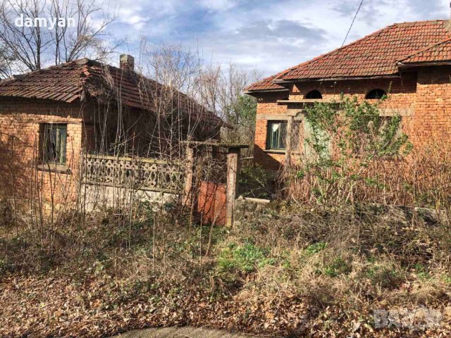 Продавам къща в с.Софрониево, снимка 4 - Къщи - 41912885