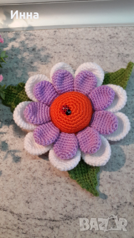 Плетена играчка Голямо цвете, Плетени, ръчно изработени. Перфектен подарък, снимка 5 - Романтични подаръци - 32418906