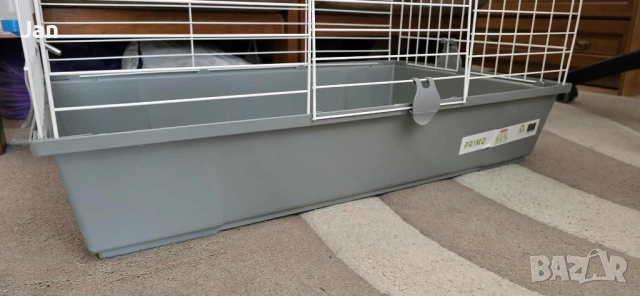 Продавам клетка за зайче марка Zolux