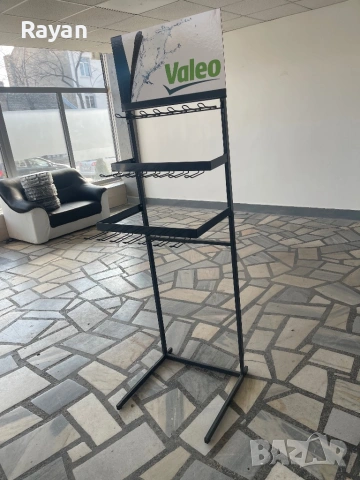 Стойка за чистачки, снимка 2 - Стелажи и щандове - 53695422