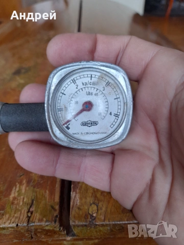 Стар манометър за гуми Konekta, снимка 2 - Други ценни предмети - 53862360