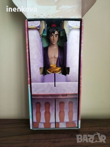 Аладин - Оригинална кукла Аладин и вълшебната лампа - Дисни Стор Disney Store , снимка 2 - Кукли - 38803155