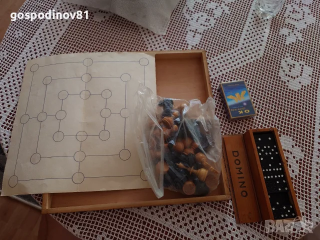 Карти, домино и шах-мат, снимка 2 - Настолни игри - 55979525