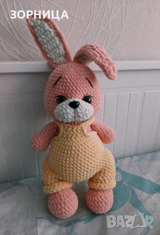 Ръчно плетен заек