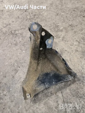 Захват десен калник за Ауди А3 Audi A3 S3 8L 8L0821136, снимка 2 - Части - 48045756