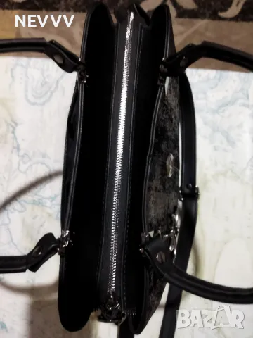 Дамска луксозна чанта, снимка 3 - Чанти - 48898307