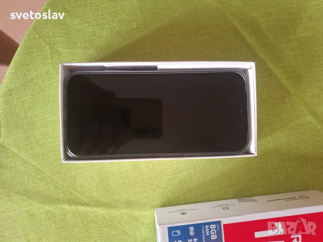 Чисто нов телефон , снимка 2 - Телефони с две сим карти - 55709317