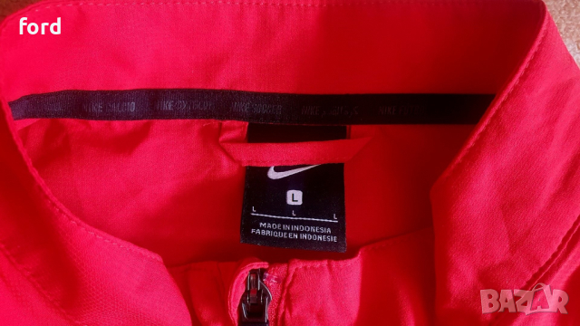 пролетно яке Nike Liverpool , снимка 2 - Футбол - 44829272