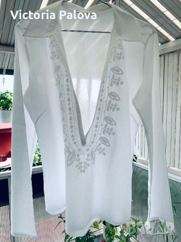 Много красива бяла блуза B. JOUNG