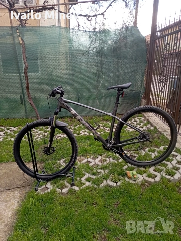 Trek Xl 29 топ състояние неразличим от нов