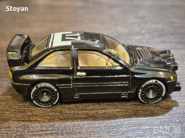 Hot Wheels Ford, снимка 3 - Колекции - 53273384